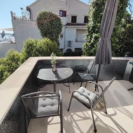 Apartment Domus Marini *