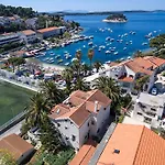 Domus Marini Appartamento Hvar Town